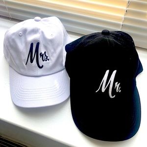 NWOT Mr and Mrs Black & White Wedding Baseball Hat